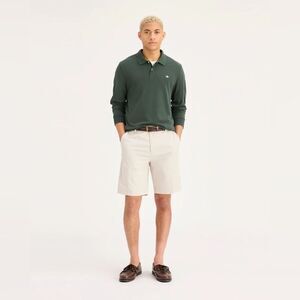 NWT DOCKERS ultimate short supreme flex Classic Beige Shorts size 33